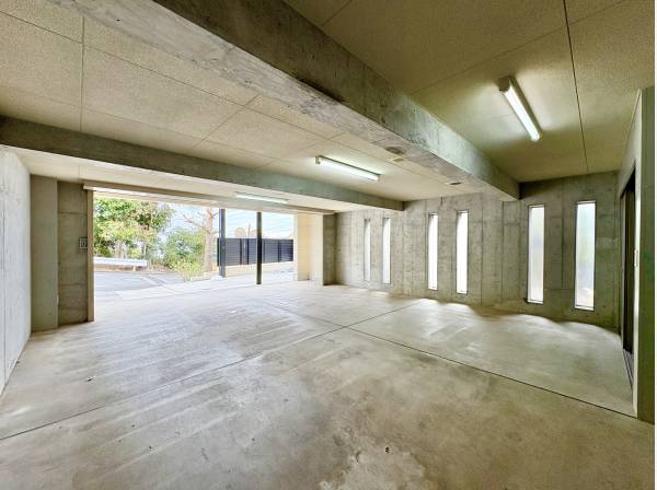 駐車場としてはもちろん、用途を決めないフリースペースとしてもご活用いただけます