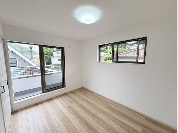 洋室は全３室ございます！