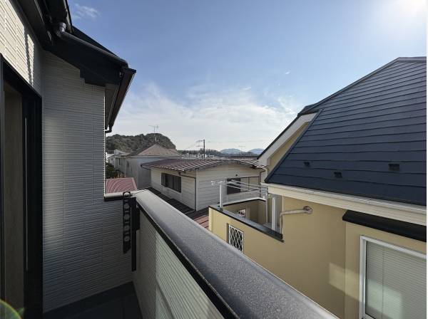 日当たりの良いバルコニー