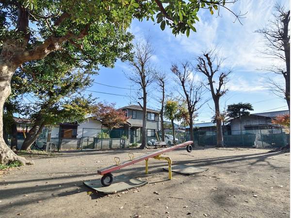 手広児童遊園まで徒歩2分（約150m）