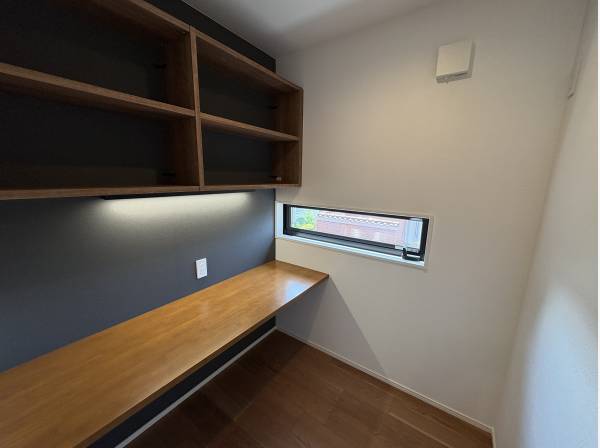 勉強や読書や仕事ができるワークスペースがありますよ！