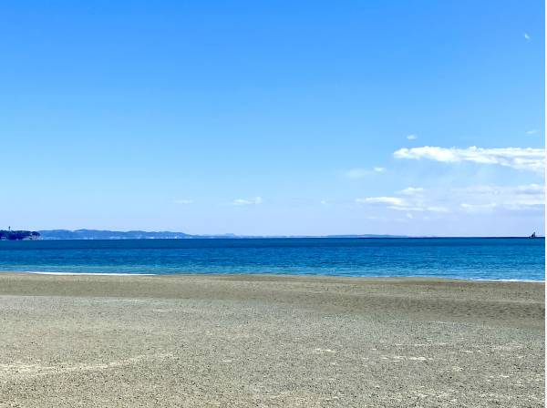 茅ヶ崎の心地よい海まで徒歩7分（約500ｍ）