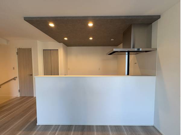 スタイリッシュなデザインのキッチン