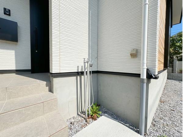 屋外シャワー完備！