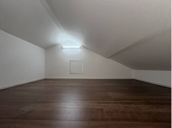 屋根裏部屋もありますよ！