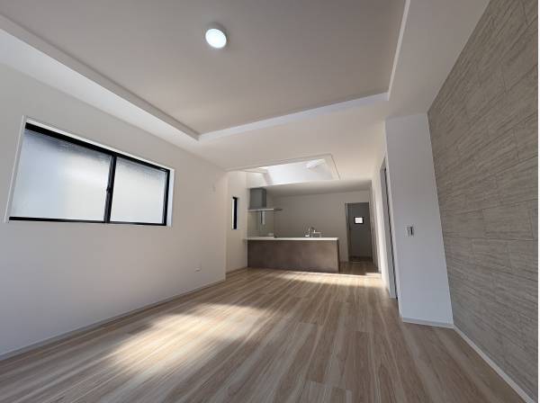 LDKは約19帖です。