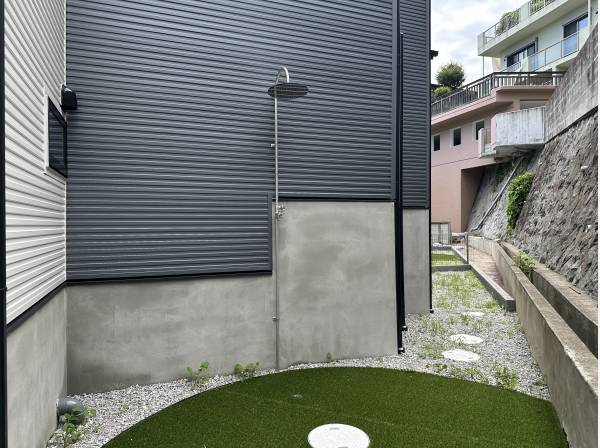 外部シャワー完備