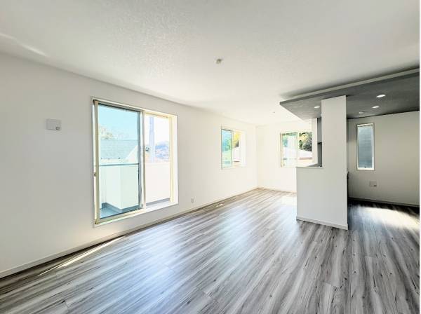 南向き2階LDKは日当たりが良いです