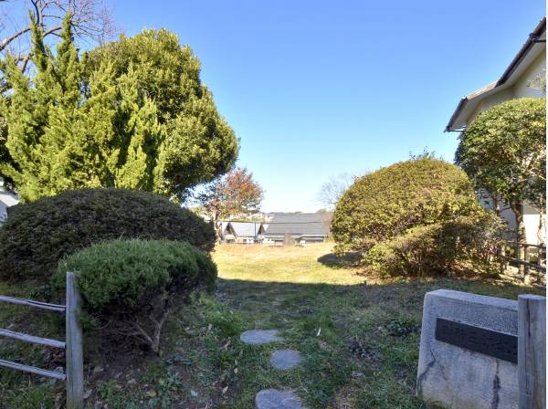 御所五郎丸公園まで約70m・徒歩約1分