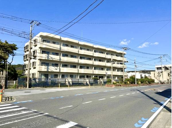 海岸線最前列の恵まれたロケーション