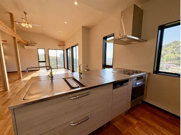 海を望むキッチンスペース！