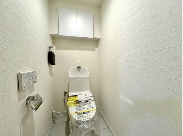 トイレも新規リフォーム済み