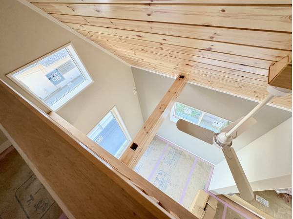 ロフトからも家族の気配を感じられます