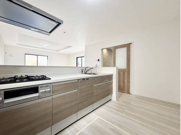 お料理が捗るペニンシュラキッチン