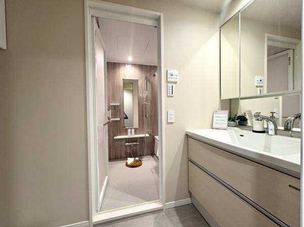 パウダールーム