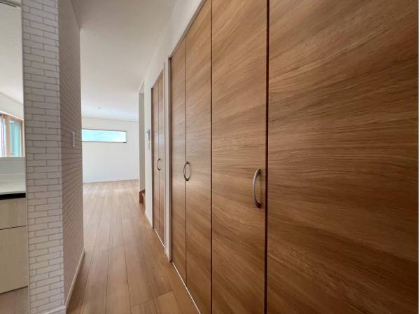 収納が多いお家です。同社施工例