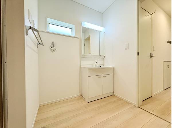 広く使えるサニタリースペース