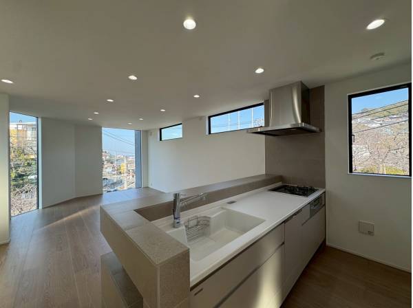 会話を楽しみながら料理も出来ます