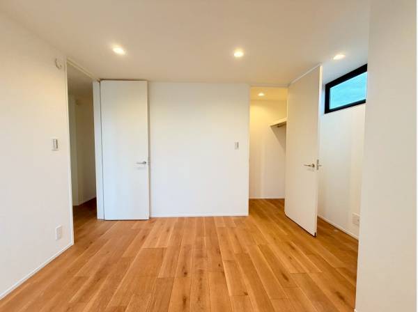 居室にはWICや、クローゼットなど大容量の収納スペースが