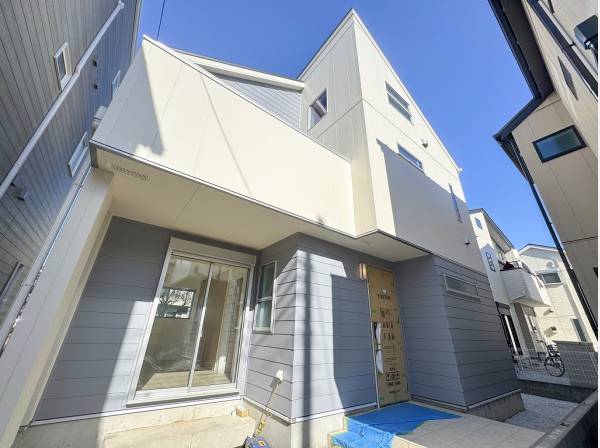 プライベート感のある分譲地一番奥ですがこの陽当たりの良さ！