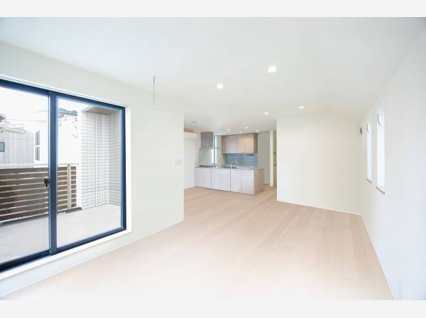 約20帖のリビング