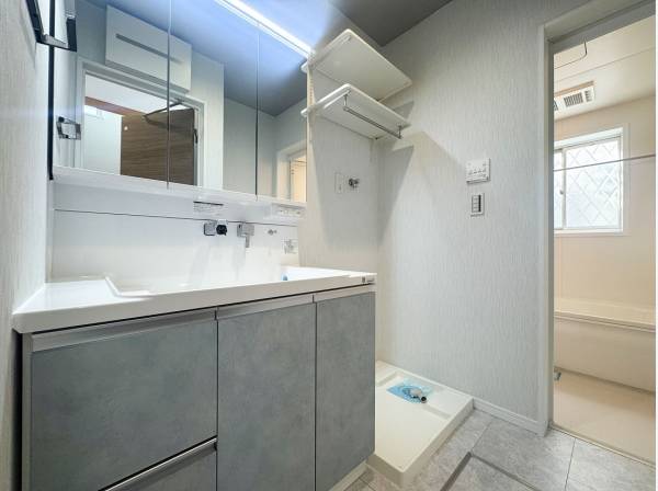 水周り設備も一新しピカピカになりました