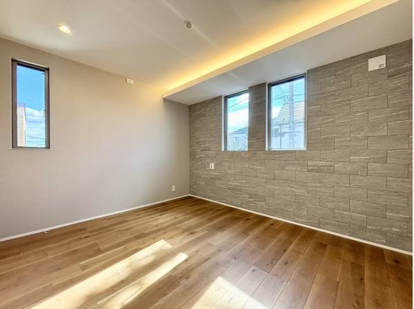 間接照明がおしゃれな洋室スペース