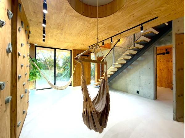 ワクワクするセカンドリビング！　ベッドルーム×２を備えています。