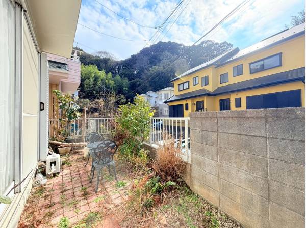 お庭もございます