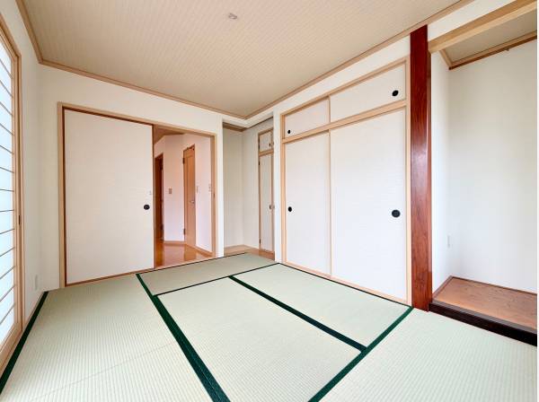 全居室が6帖以上という、贅沢でゆとりある間取り設計