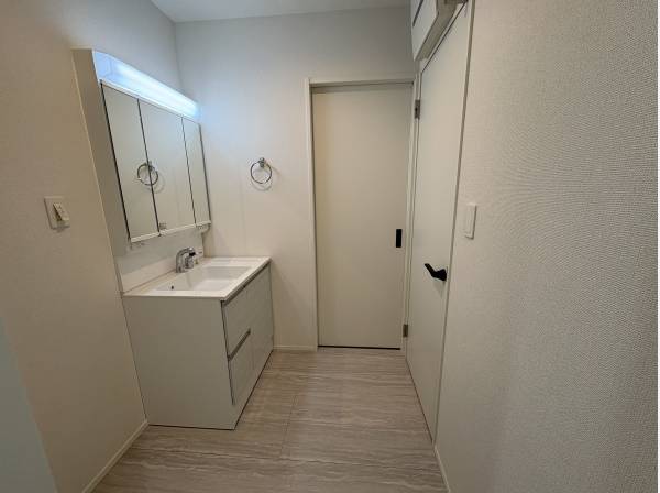 洗面所も広いですよ！