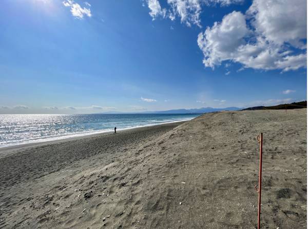 HAPPY BEACHまで徒歩5分 (約350m)