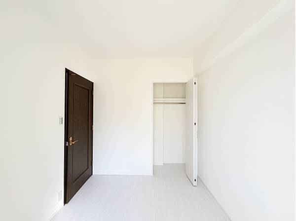 洋室4.3帖