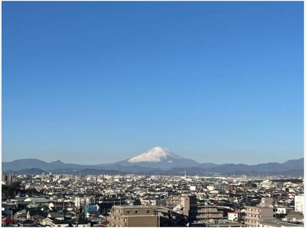 晴れた日には富士山を望みます