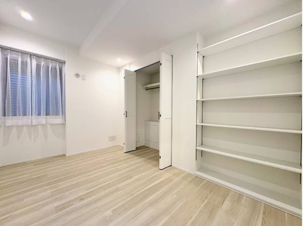 収納もたくさんあるので安心です