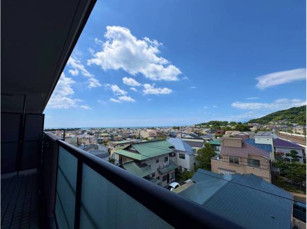 海を遠望します
