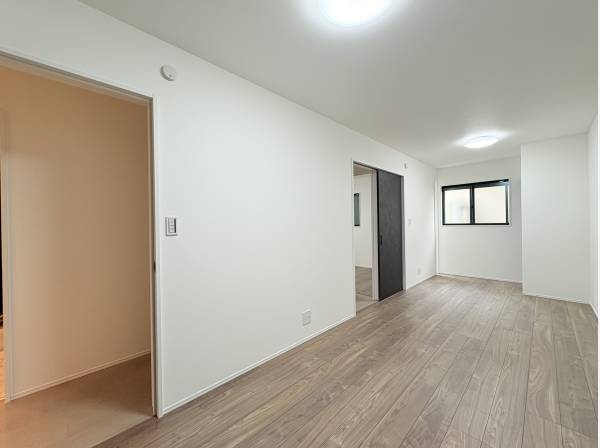 居室には間仕切りがついているので、将来2部屋に変更できます。