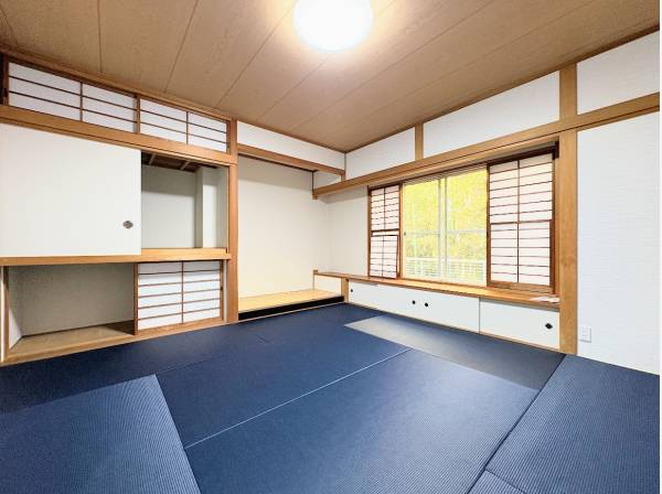 約8帖の心落ち着く和室