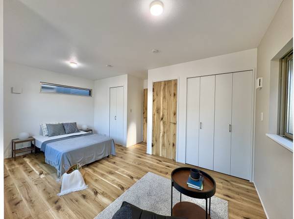 収納も豊富な設計