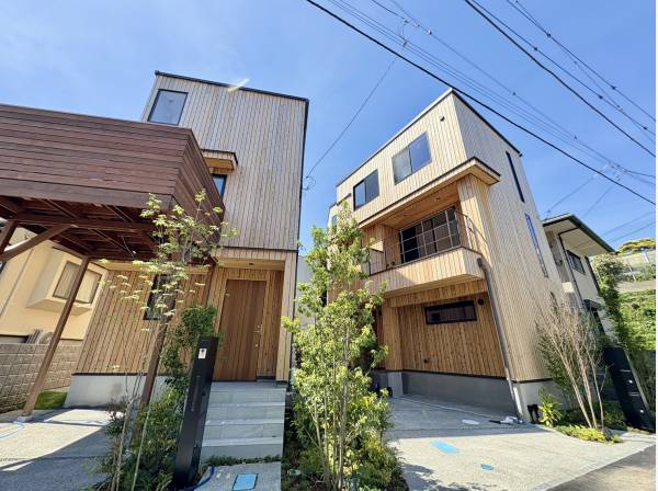 全2棟販売！左側の建物のご紹介です！
