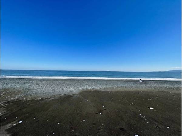 海岸まで徒歩2分（約150m）