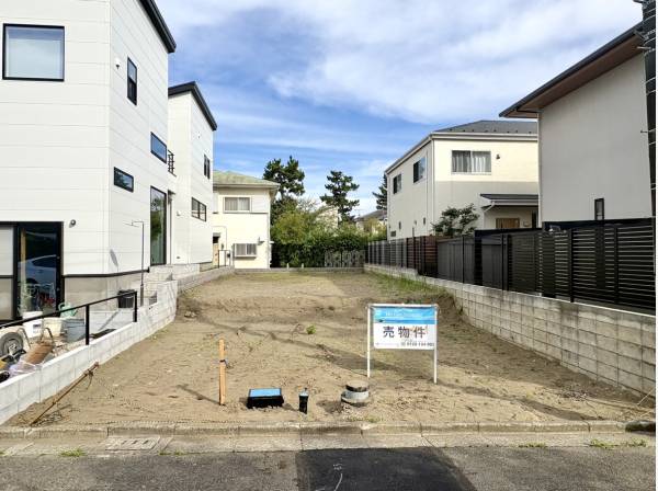 敷地面積は約45.72坪、延床面積は約32.99坪を確保。