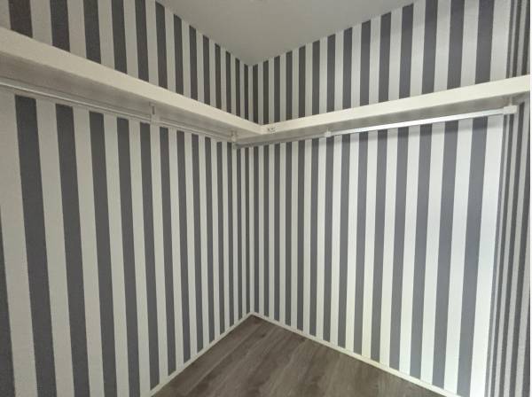 大容量のウォークインクローゼット