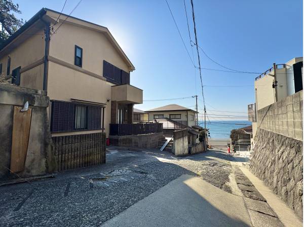 程良い勾配の取れた敷地。地型も整形地です