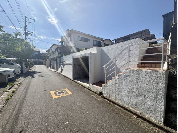 前面道路もゆとりのスペース