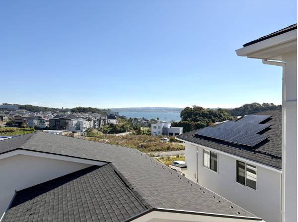 海風を感じる開放感が暮らしに爽やかさを添える