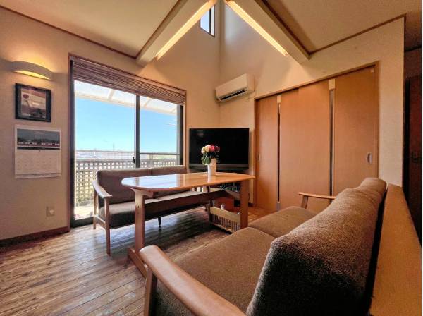 室内はとても落ち着く空間です