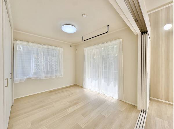 採光が１つのアクセントになり、プライベートな空間に