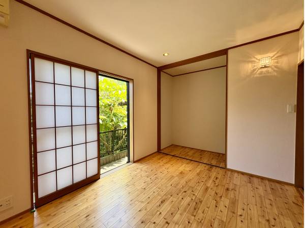 クローゼット完備の居室