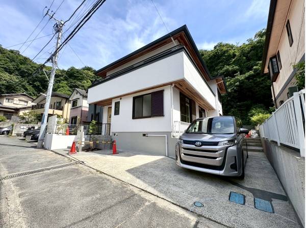 積水ハウス施工の重厚感ある建物